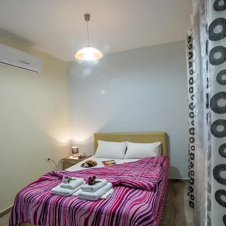 Daire Peramos Rent House Néa Péramos