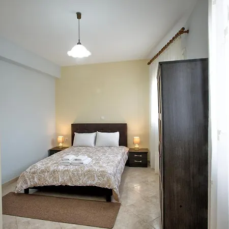 Peramos Rent House * Nea Peramos (Macedonia)