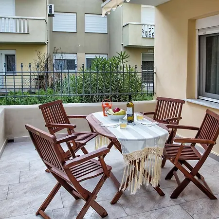 Apartment Peramos Rent House