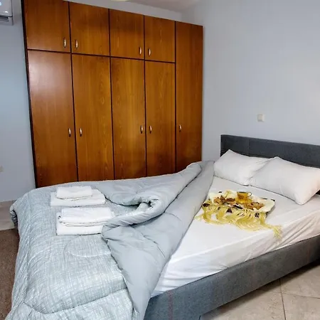 Peramos Rent House Апартаменты *